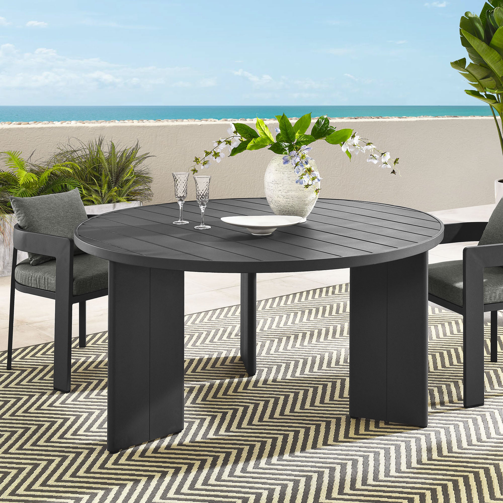 Tulsa Round Outdoor Aluminum Dining Table